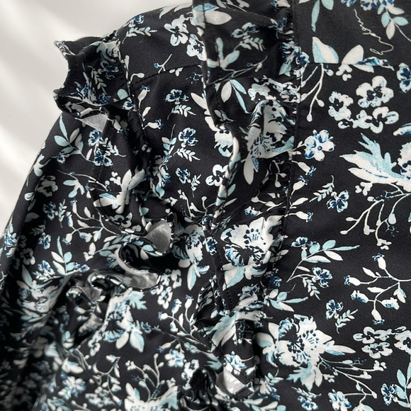 Erdem x Universal standard button down blouse. - Picture 3 of 6